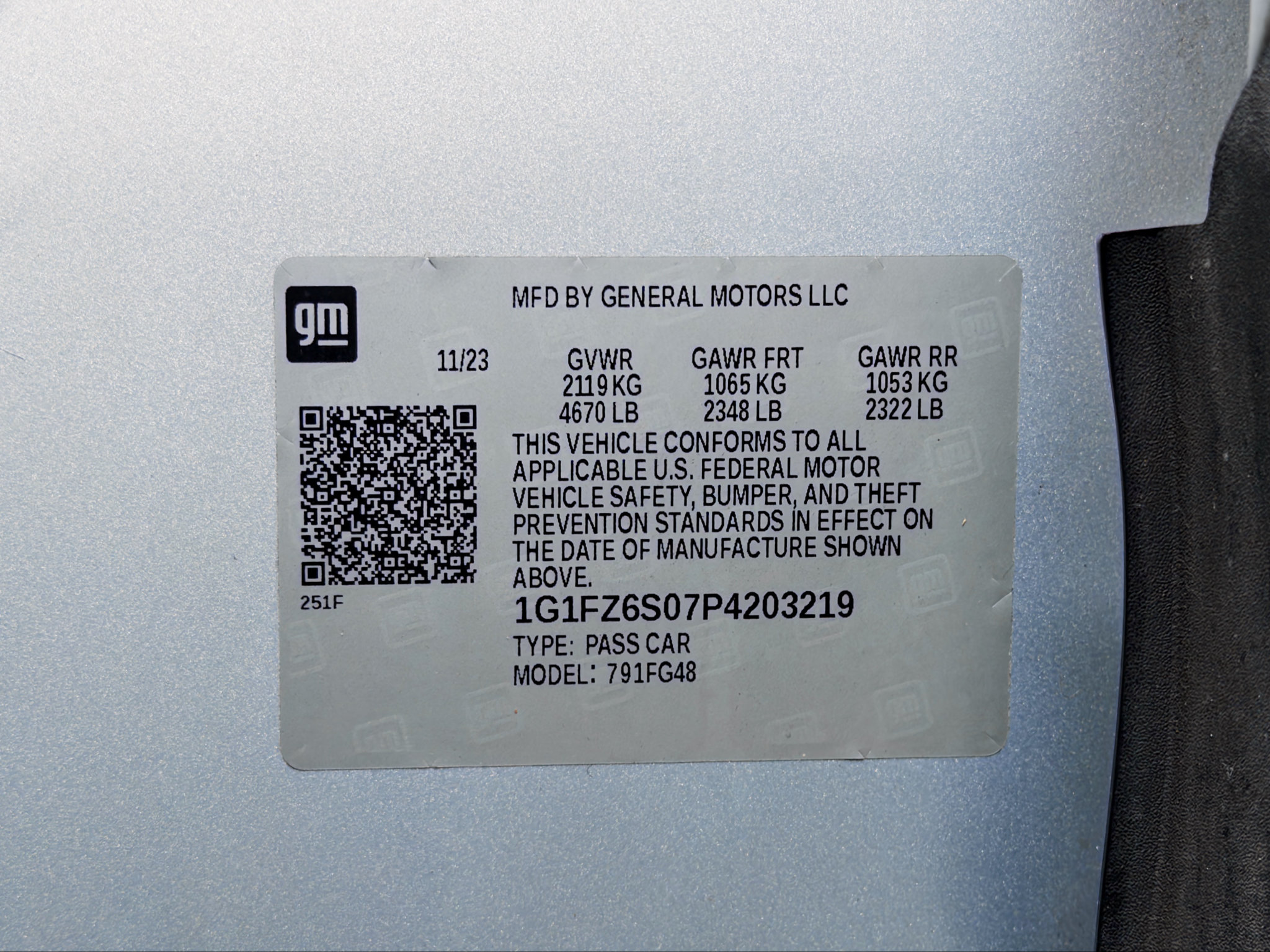 Used 2023 Chevrolet Bolt EUV Premier w/ Sun & Sound Package FWD image 27