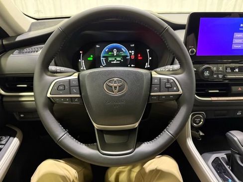 New 2026 Toyota Grand Highlander AWD Hybrid image 19