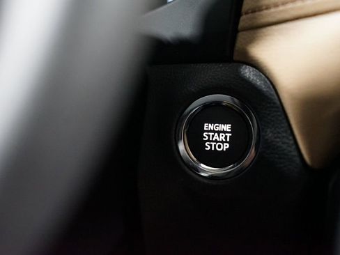 Used 2024 Toyota RAV4 XLE Premium image 23