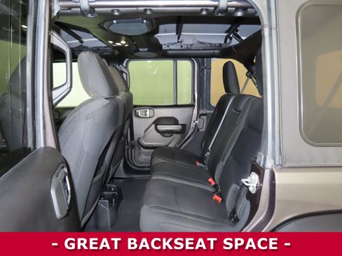 Used 2022 Jeep Wrangler Unlimited Sport S image 8