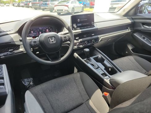 Used 2024 Honda Accord EX image 10
