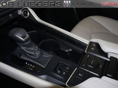 Used 2024 Toyota Grand Highlander XLE image 22