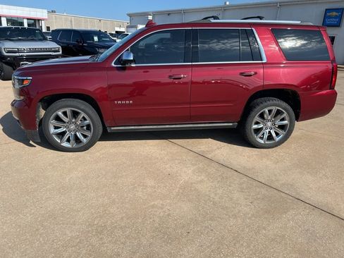 Used 2018 Chevrolet Tahoe Premier AWD/4WD image 2
