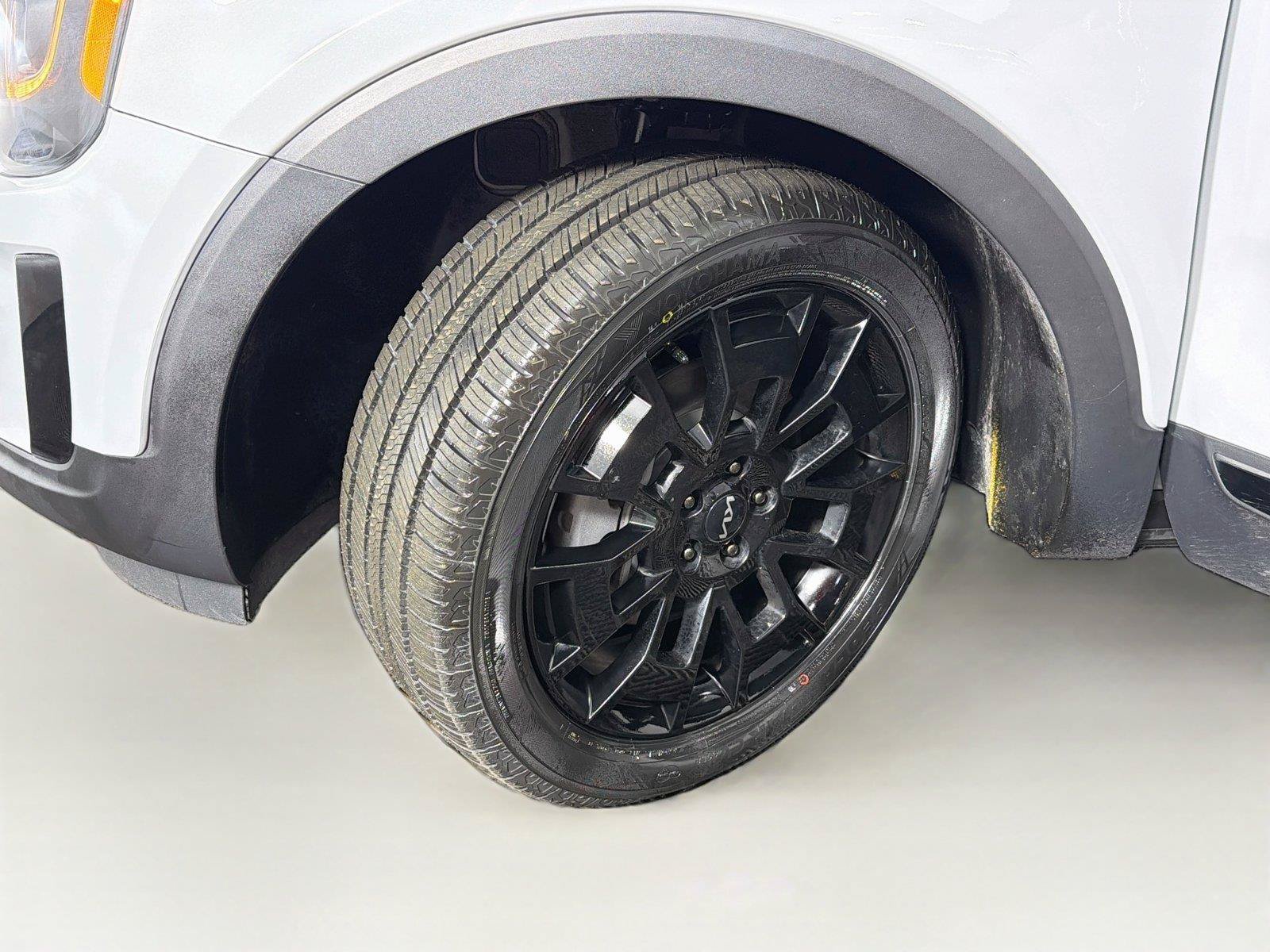 Used 2022 Kia Telluride SX w/ Nightfall Edition Package AWD/4WD image 38
