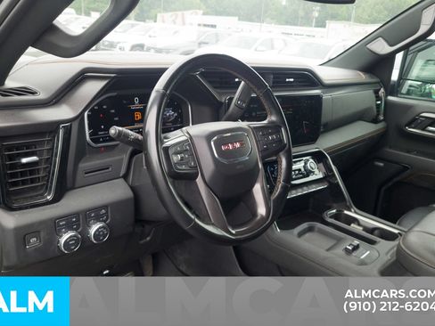 Used 2024 GMC Sierra 2500 AT4 AWD/4WD image 14