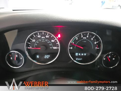 Used 2017 Jeep Wrangler Unlimited Sahara w/ Trailer Tow Group AWD/4WD image 21