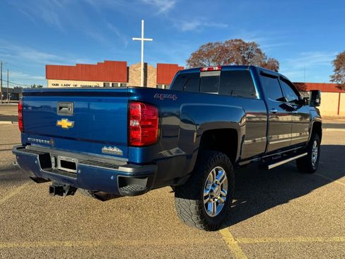 Used 2016 Chevrolet Silverado 2500 High Country w/ High Country Premium Package image 7