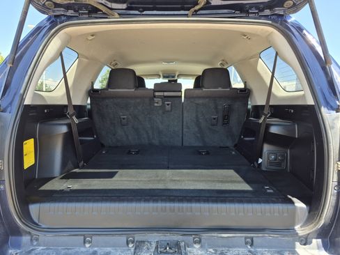 Used 2020 Toyota 4Runner SR5 AWD/4WD image 20