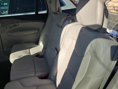 Certified 2024 Volvo XC90 B5 Plus image 12