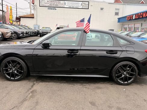 Used 2024 Honda Civic Sport image 10