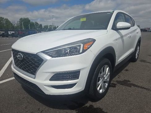 Used 2019 Hyundai Tucson SE AWD/4WD image 2