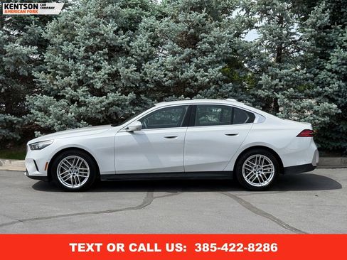 Used 2025 BMW 530i xDrive 530i xDrive image 4