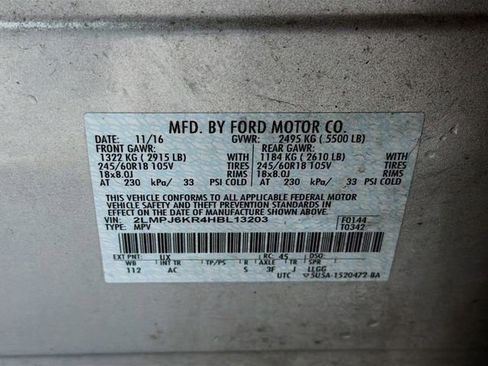 Used 2017 Lincoln MKX Select w/ Lincoln MKX Climate Package image 32