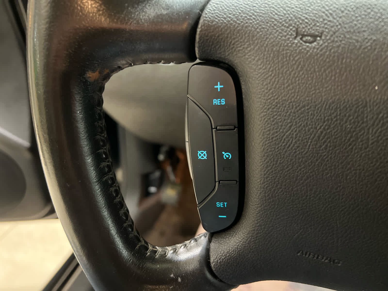 Used 2013 Chevrolet Impala LTZ FWD image 20