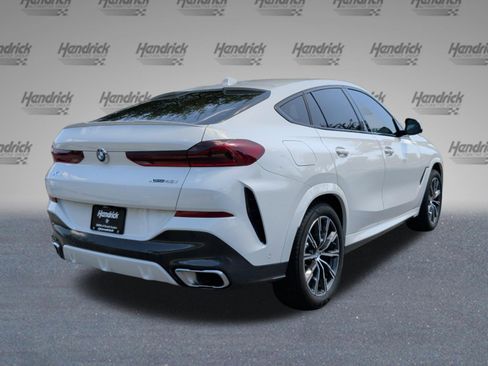 Used 2025 BMW X6 xDrive40i w/ Premium Package AWD/4WD image 7