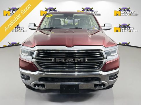 Used 2019 RAM 1500 Laramie AWD/4WD image 2