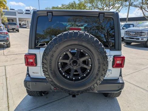 Used 2019 Jeep Wrangler Unlimited Sport S image 5