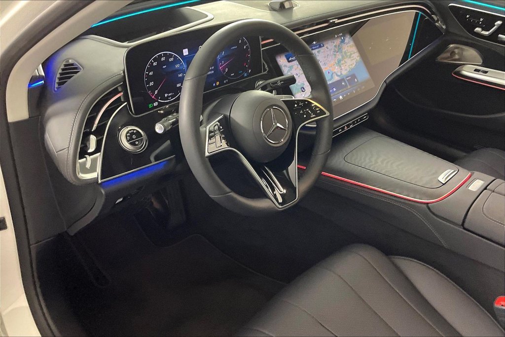Used 2026 Mercedes-Benz E 350 4MATIC Sedan image 11