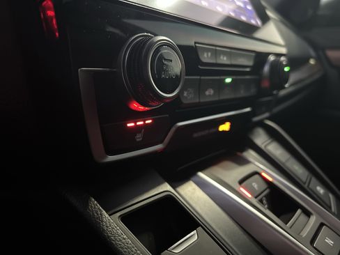 Certified 2022 Honda CR-V Touring image 25