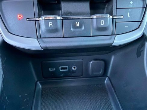 Used 2023 GMC Terrain SLE w/ Driver Convenience Package image 23