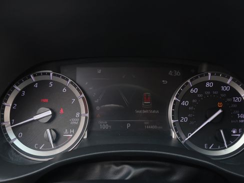 Used 2022 Toyota Highlander XLE FWD image 15