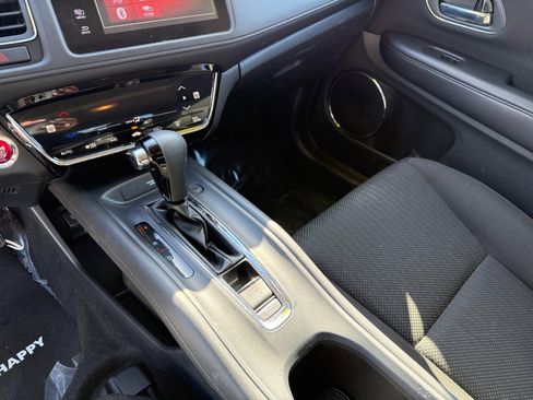 Used 2016 Honda HR-V EX image 13