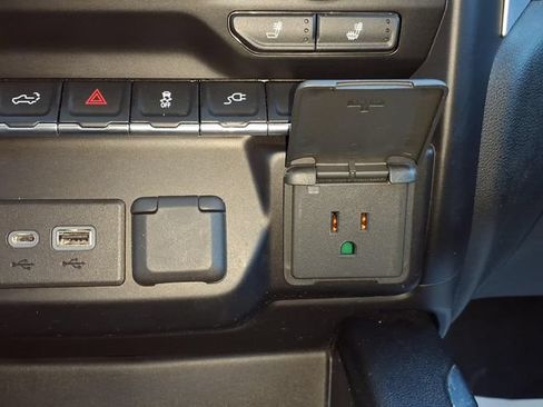 Used 2020 GMC Sierra 1500 Elevation AWD/4WD image 31
