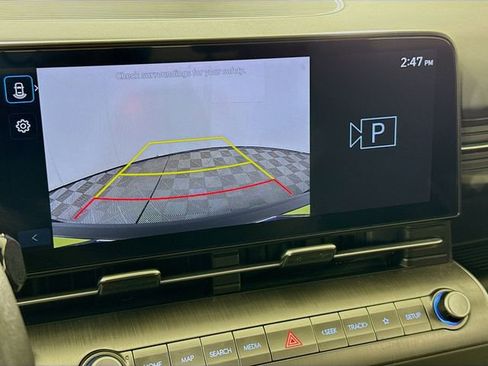 Certified 2024 Hyundai Kona SE image 16