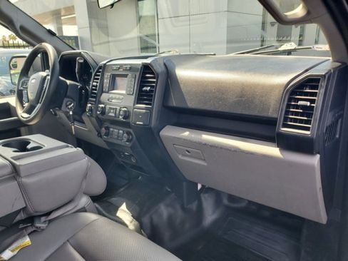 Used 2019 Ford F150 XL w/ Equipment Group 101A Mid AWD/4WD image 32