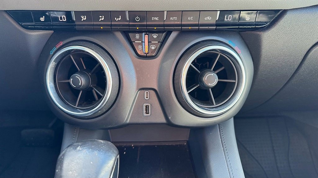 Used 2019 Chevrolet Blazer LT AWD/4WD image 14