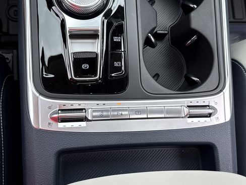 New 2026 Kia Carnival SX Prestige FWD image 10