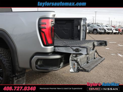 Used 2024 GMC Sierra 3500 AT4 w/ AT4 Premium Plus Package image 46