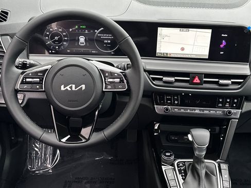 New 2026 Kia Seltos EX image 12