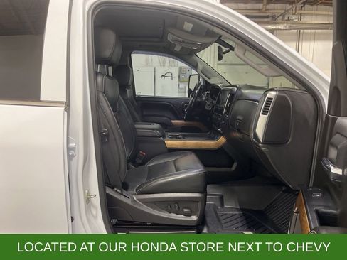 Used 2019 Chevrolet Silverado 2500 LTZ w/ Duramax Plus Package image 25