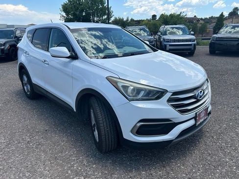 Used 2018 Hyundai Santa Fe Sport AWD/4WD image 4