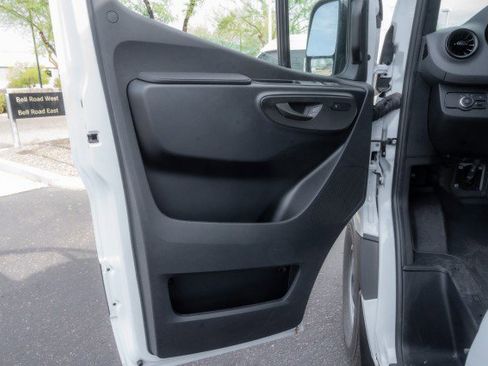 New 2025 Mercedes-Benz Sprinter 2500 image 13