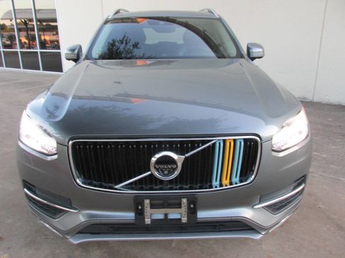 Used 2016 Volvo XC90 T6 Momentum w/ Protection Package Plus image 2