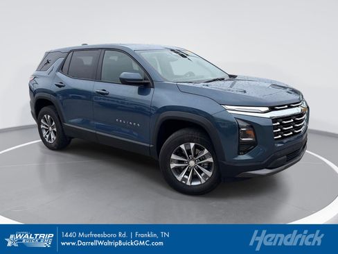 Used 2026 Chevrolet Equinox LT w/ Convenience Package II FWD image 1