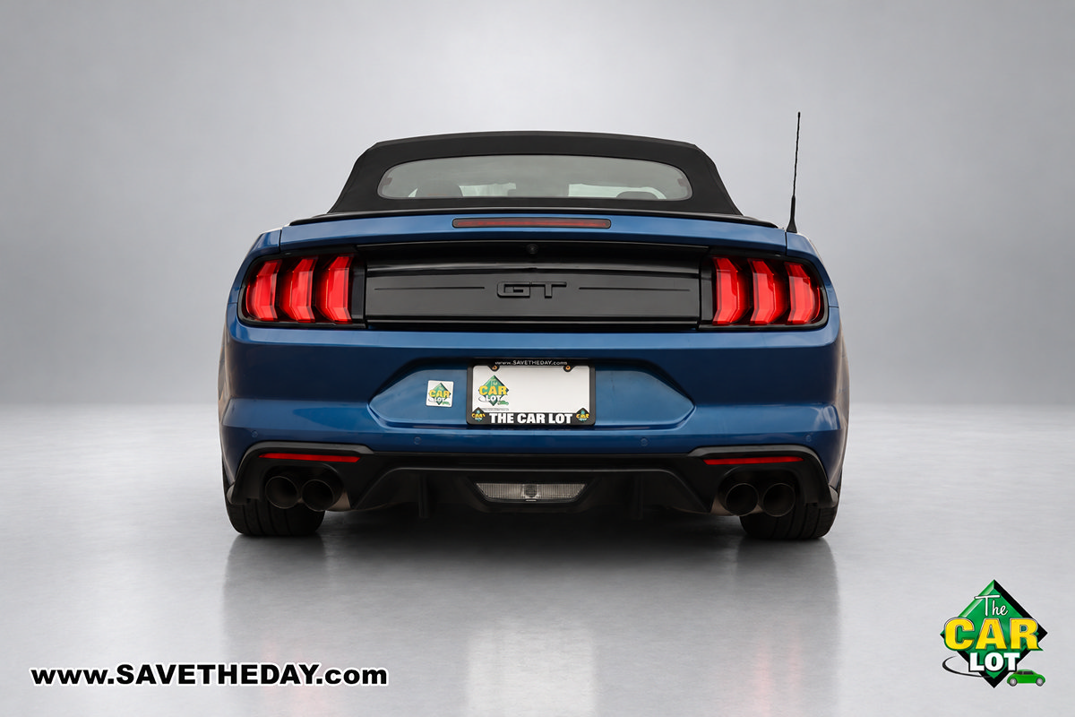 Used 2022 Ford Mustang GT Premium w/ Equipment Group 401A RWD image 8