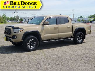Used 2020 Toyota Tacoma TRD Off-Road w/ Technology Package AWD/4WD video 1
