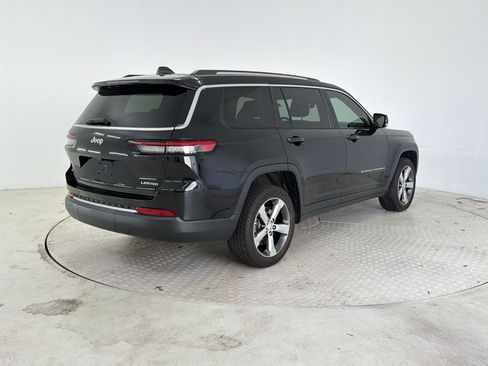 Used 2021 Jeep Grand Cherokee L Limited RWD image 9