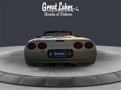 Used 2004 Chevrolet Corvette Convertible w/ Preferred Equipment Group image 4