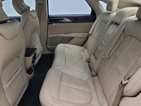 Used 2013 Lincoln MKZ FWD image 18