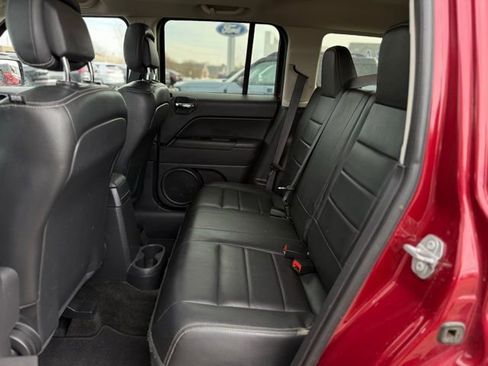 Used 2017 Jeep Patriot High Altitude image 14