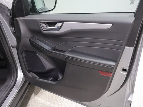 Used 2024 Ford Escape Platinum AWD/4WD image 24