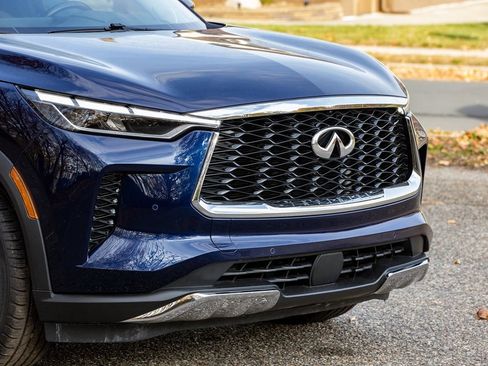 Used 2022 INFINITI QX60 Sensory w/ Cargo Package FWD image 6