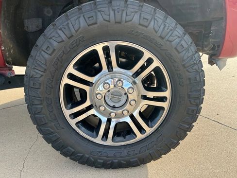 Used 2015 Ford F250 Platinum w/ Platinum Package AWD/4WD image 7