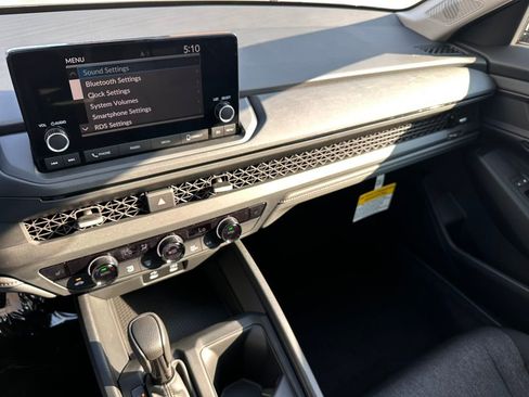 New 2025 Honda Accord SE image 22