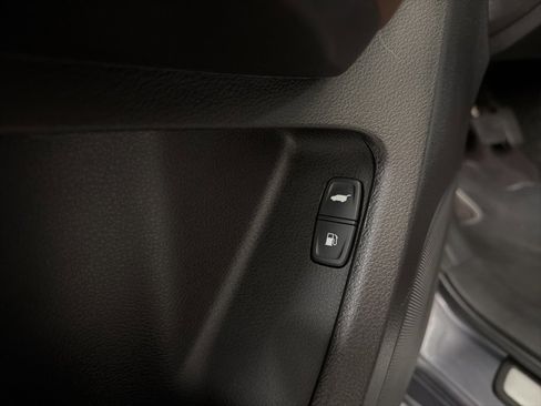 Used 2019 Acura MDX FWD w/ Advance Package image 16