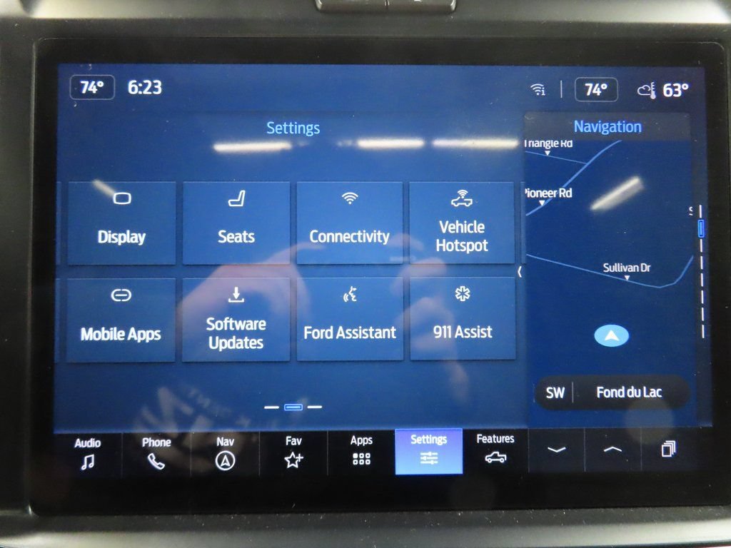 Used 2025 Ford F450 Platinum w/ FX4 Off-Road Package AWD/4WD image 23